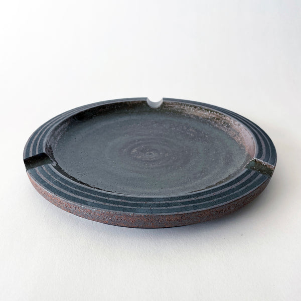 Ashtray Step: Rings Black / TXD