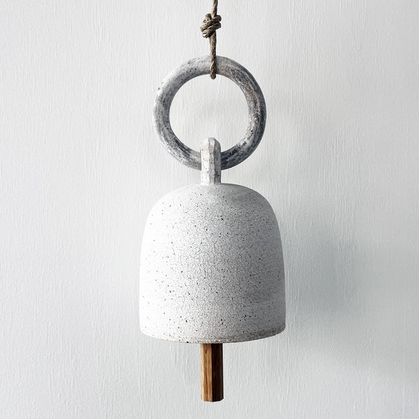 Thrown Bell Rnd: Chain1 / White